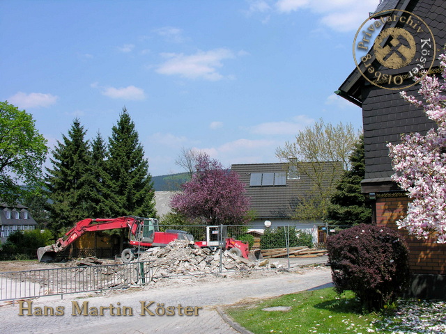 Abriss des Ökonomiegebäudes der Kropff-Federath'schen Stiftung 2006