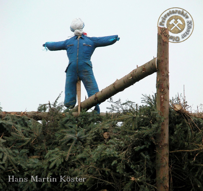 Gierskopp - Osterfeuer auf der Kienegge 2004