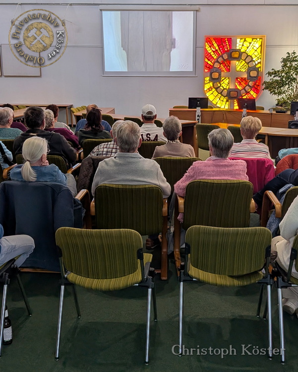 Olsberg - Landfrauen auf Zeitreise im Rathaus
